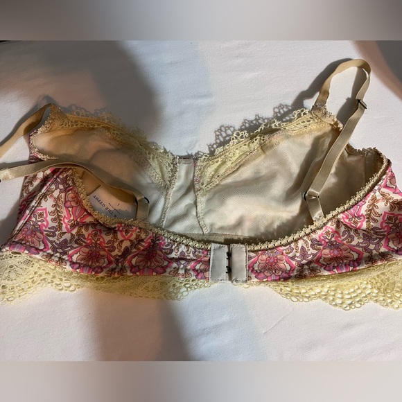 Spell and the Gypsy Collective Jewel Lace Bralette size L NWOT - Picture 4 of 6